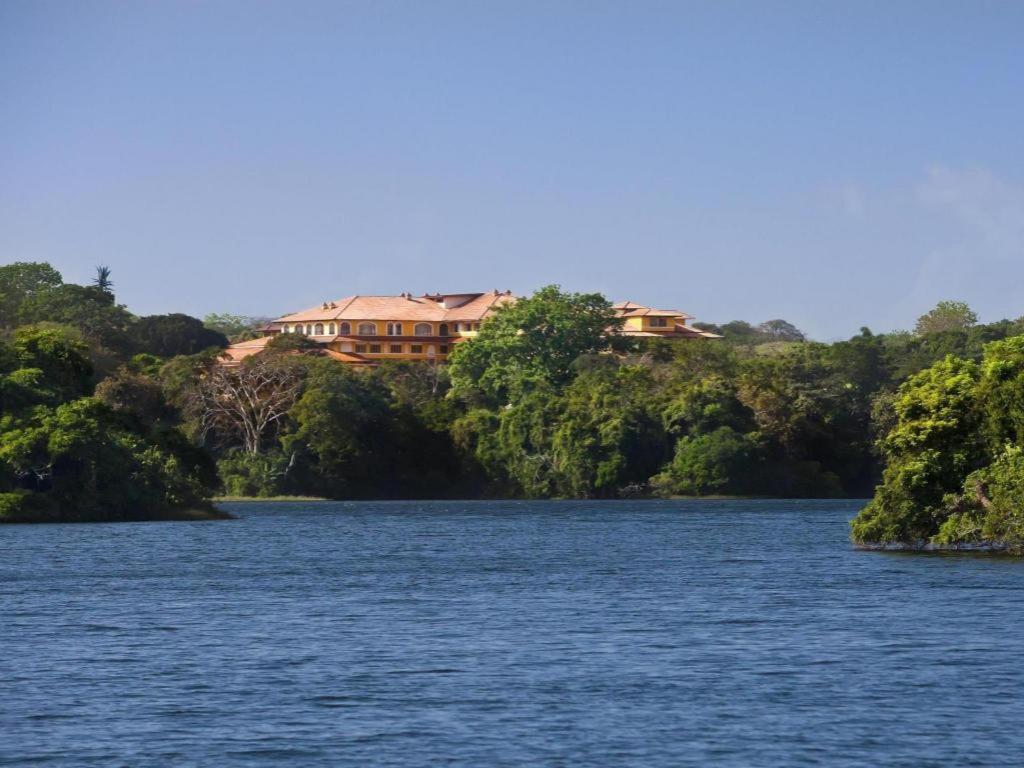 Hotel Melia Panama Canal Колон Экстерьер фото