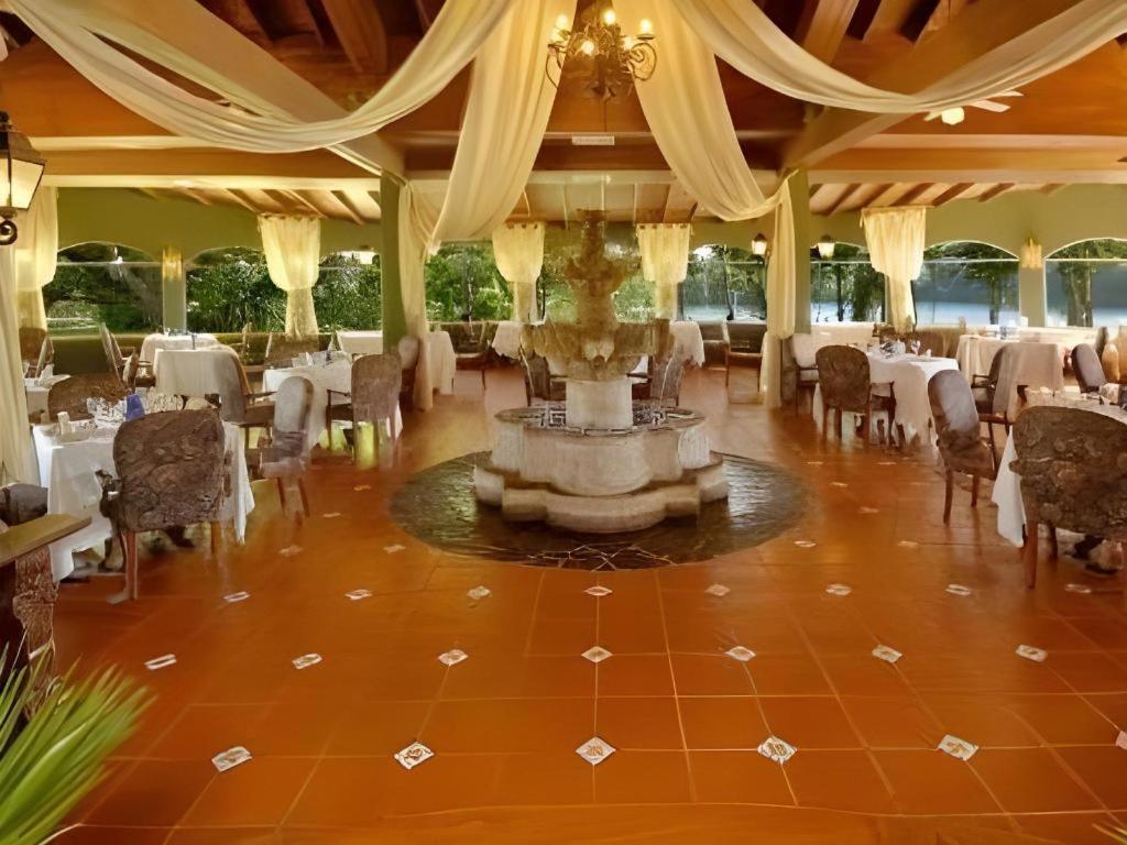 Hotel Melia Panama Canal Колон Экстерьер фото